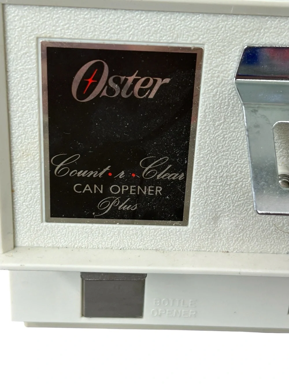 VTG Oster Touch-A-Matic Under the Cabinet Can Opener NEW Open Box Space Saver 85
